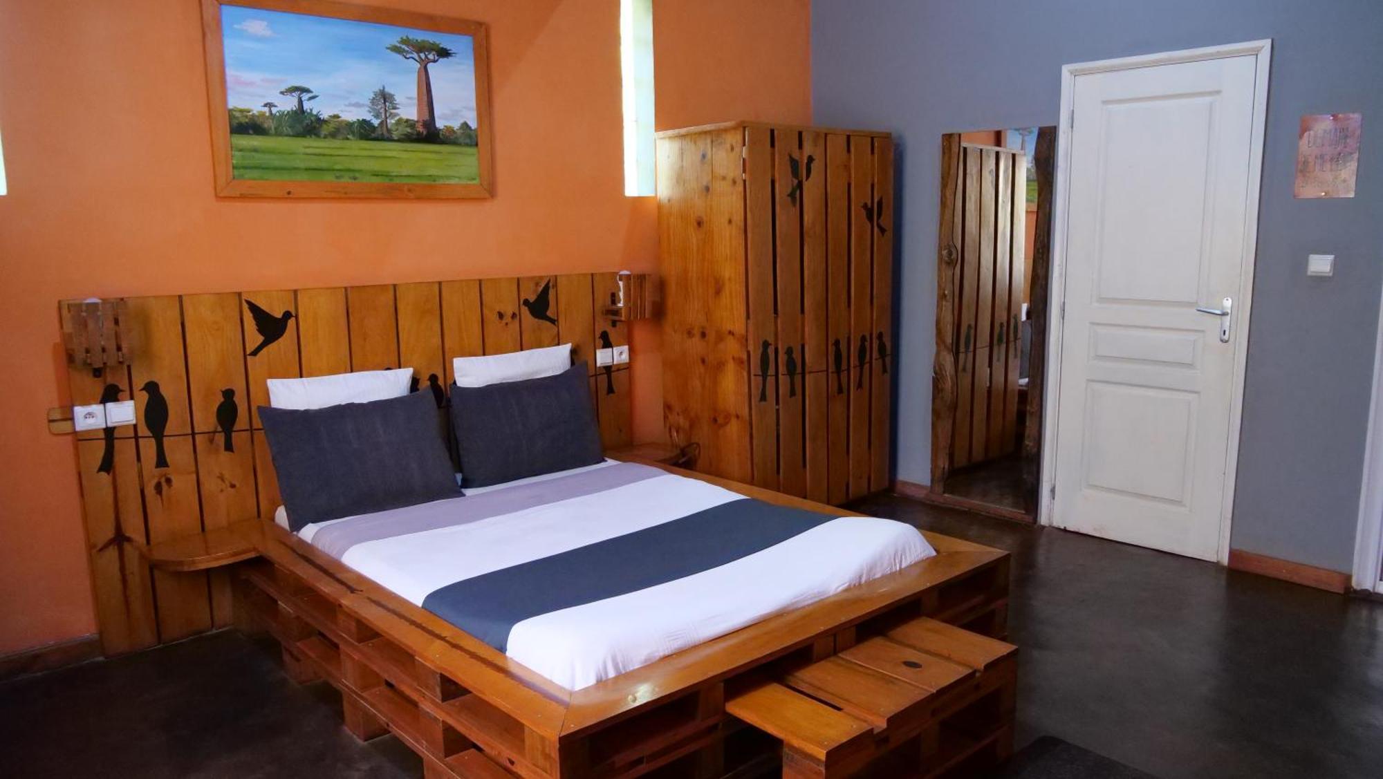 Souimanga-Hotel Antsirabe Exterior photo